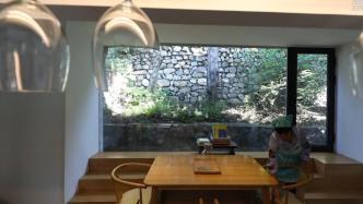 圆桶形网红民宿图片,别具一格的田园风情之旅